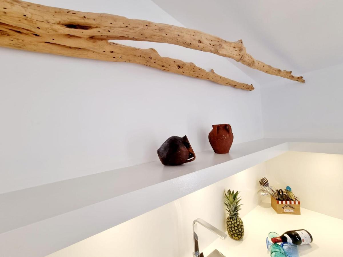 Stazzo San Teodoro Il Ginepro Piscina Condivisaアパートメント エクステリア 写真
